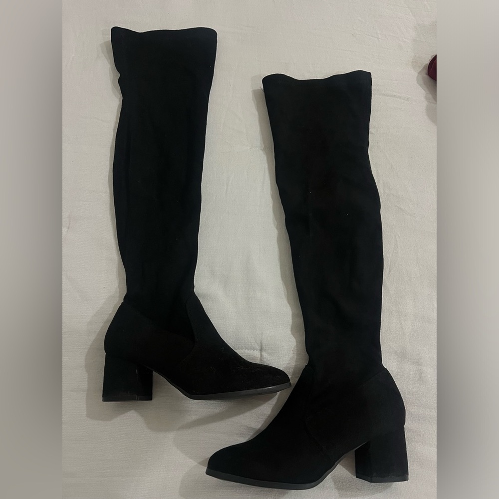black boots